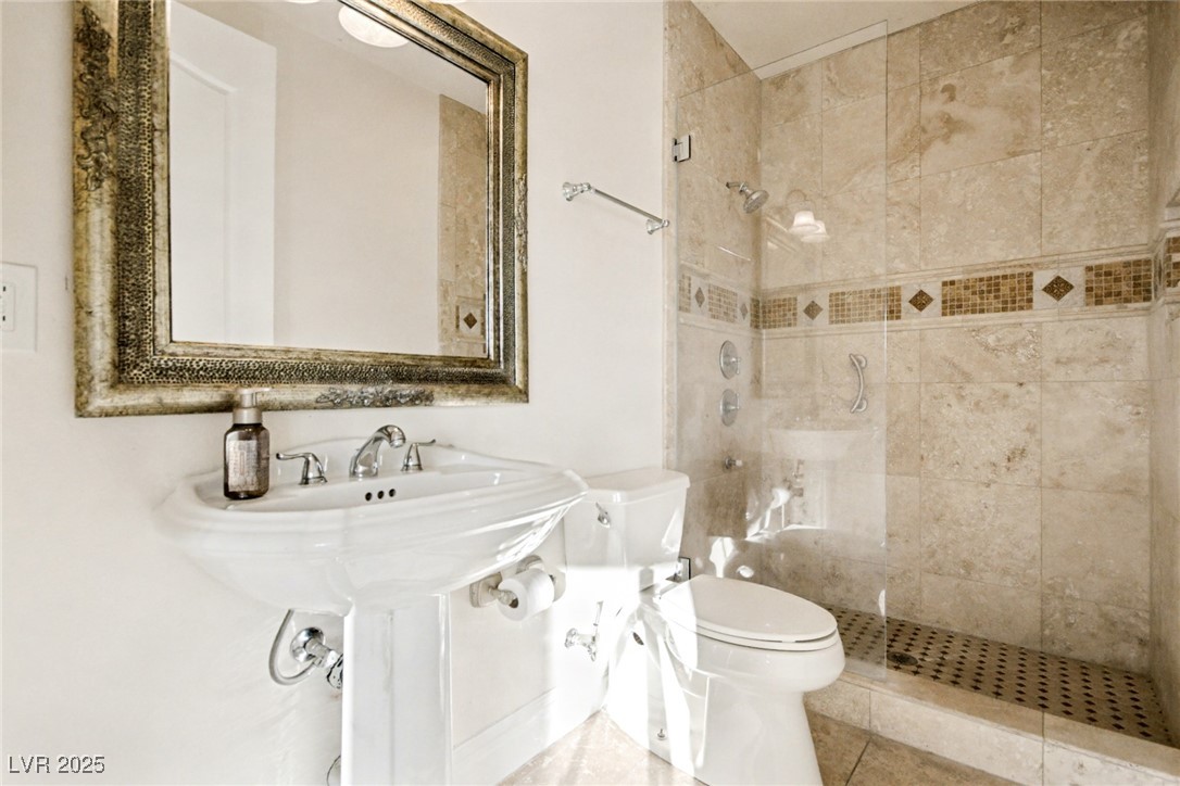 2520 Driftwood Drive