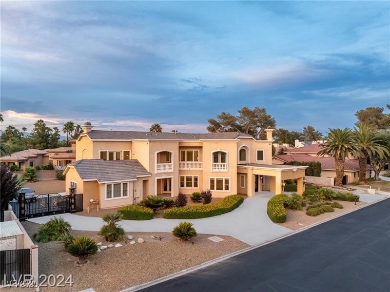 2520 Driftwood Drive