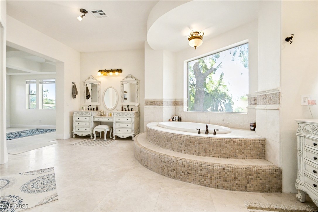 2520 Driftwood Drive