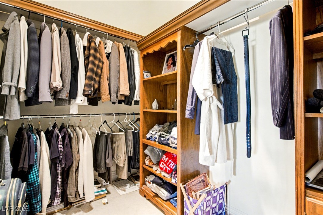 2520 Driftwood Drive