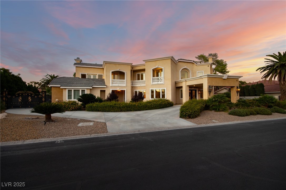 2520 Driftwood Drive