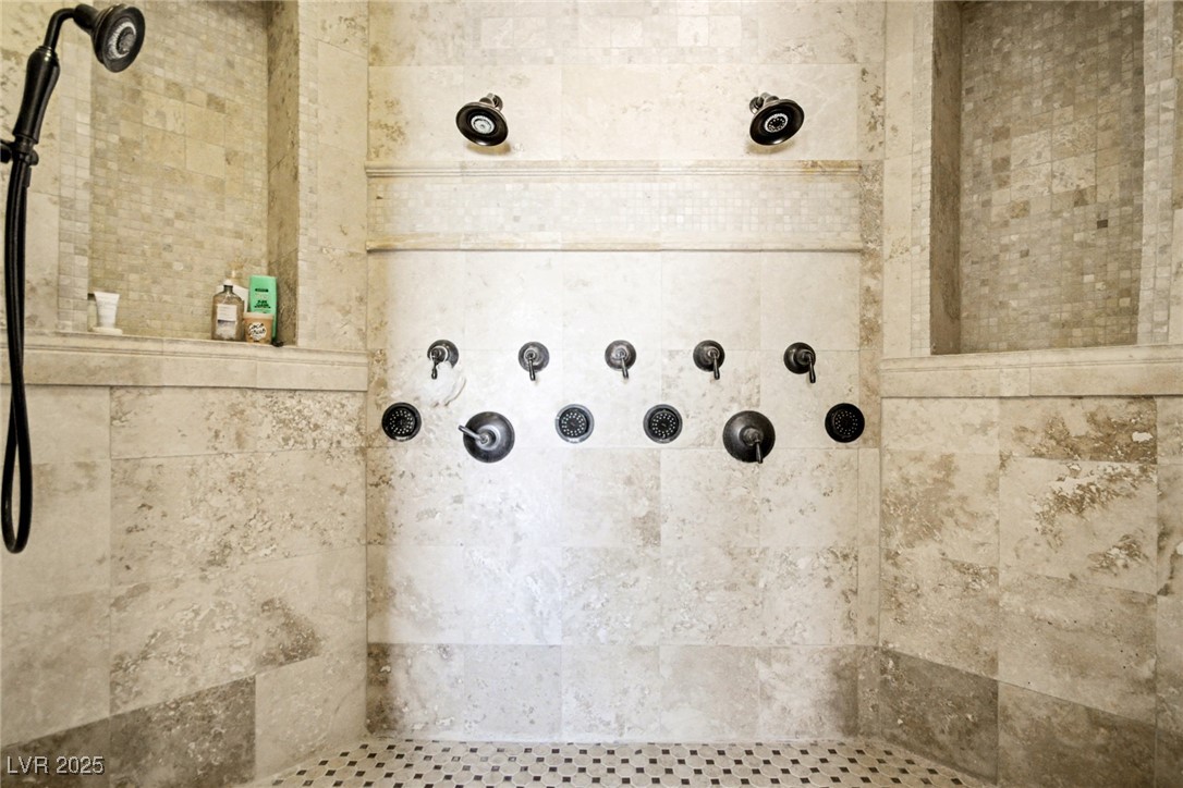 2520 Driftwood Drive