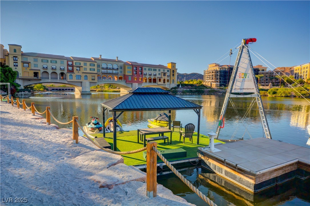 6 Lago Turchino Court