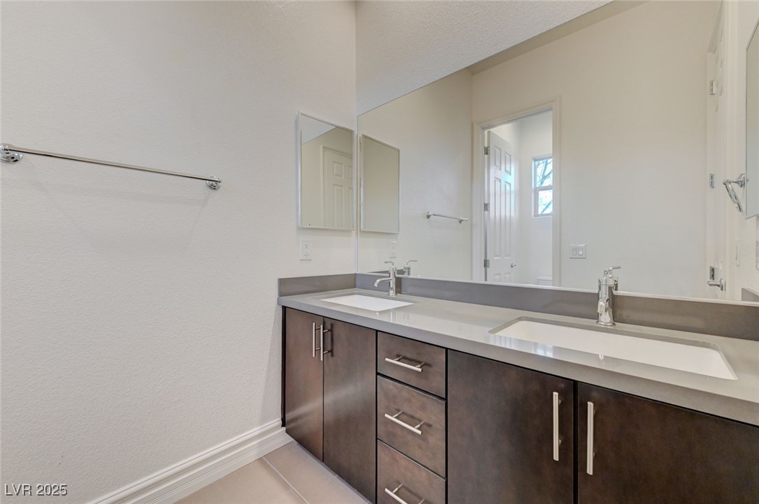 6 Lago Turchino Court