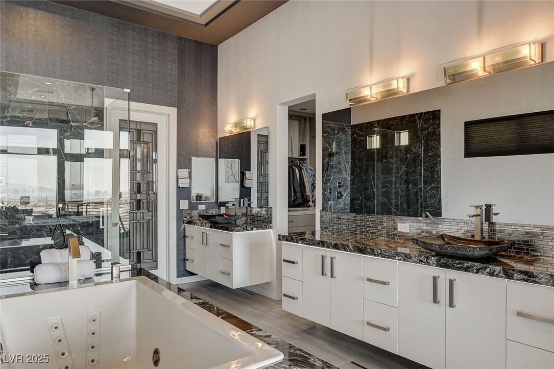 2264 Edge Ridge Court