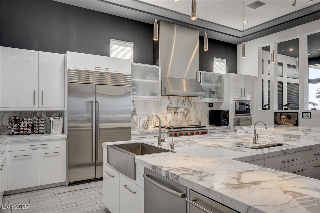 2264 Edge Ridge Court