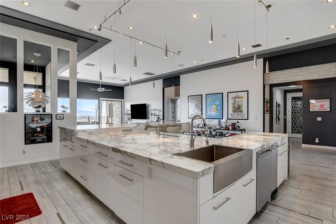 2264 Edge Ridge Court