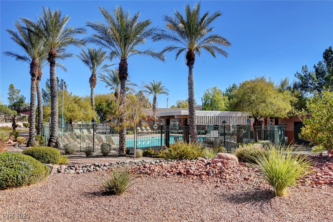 749 Chase Tree Street