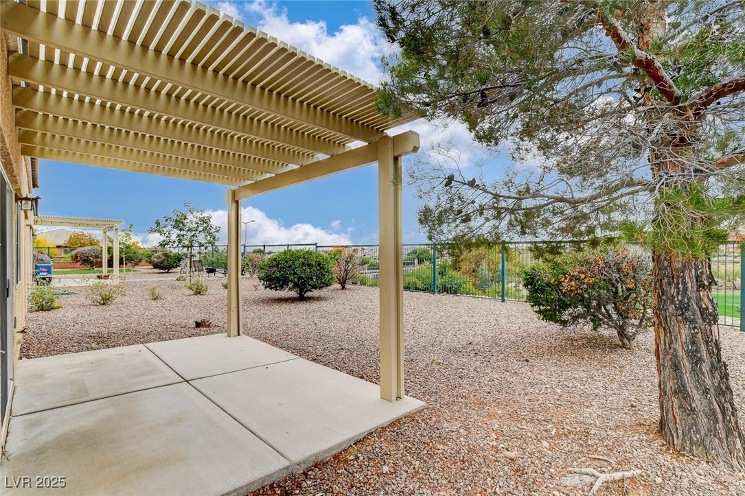 749 Chase Tree Street