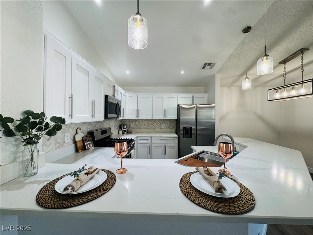 7905 Ryandale Circle 201