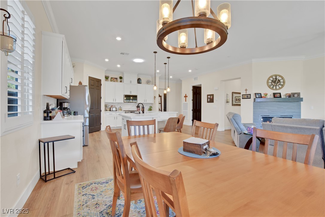 677 LOOK LIVELY Court