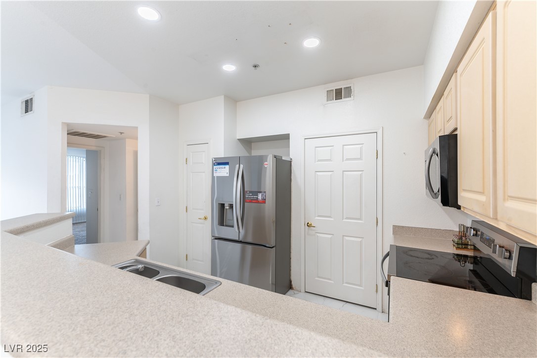 6955 North Durango Drive 2115