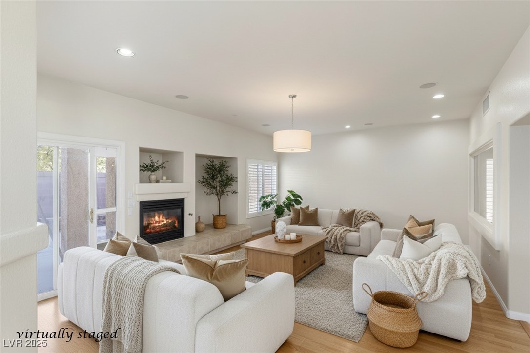 6784 Coronado Crest Avenue