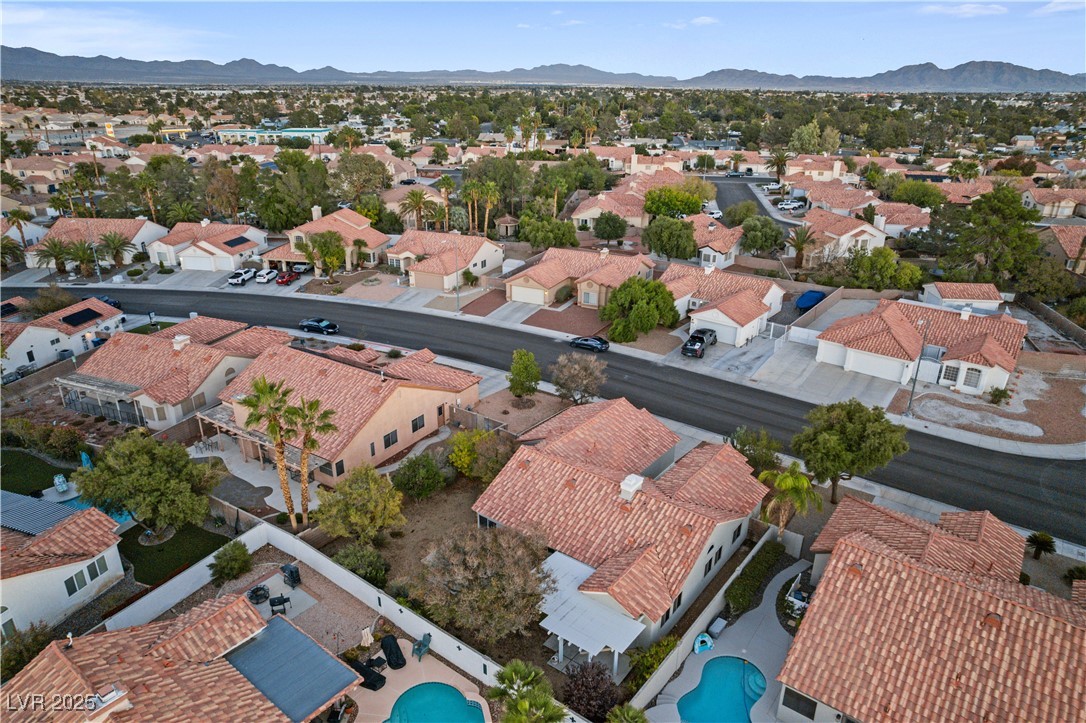 4629 Victoria Beach Way