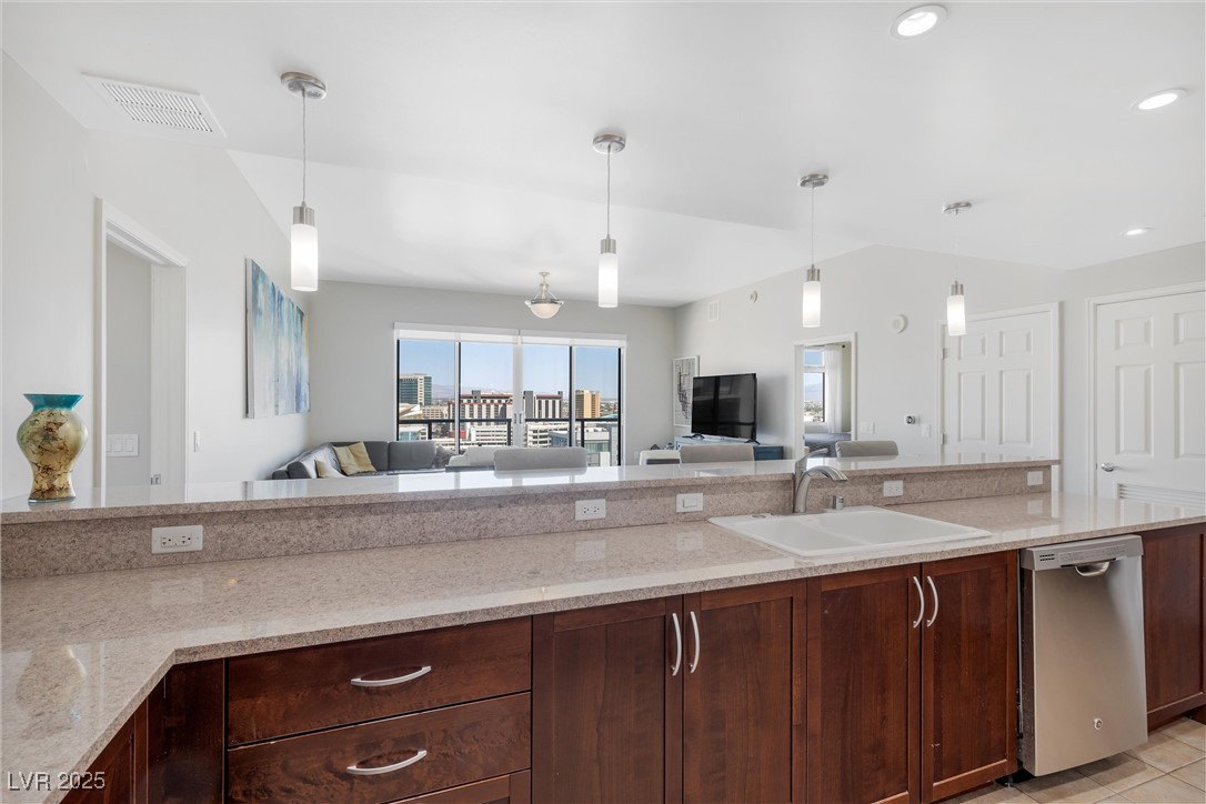 150 Las Vegas Boulevard 1506