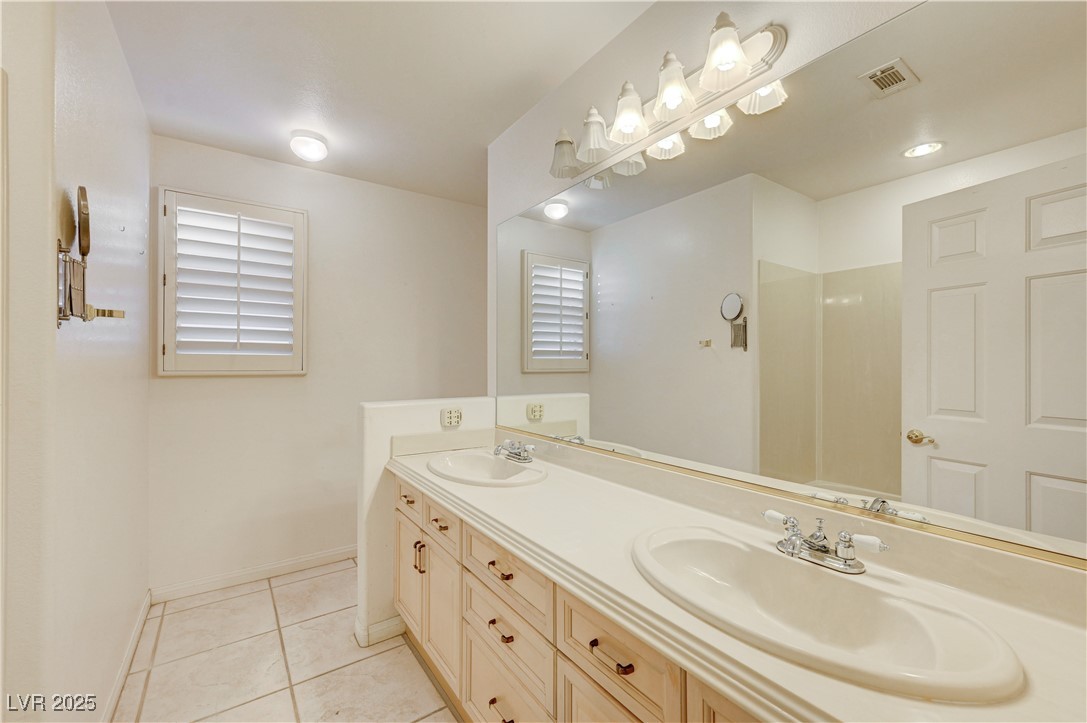 3205 Sterlingshire Drive