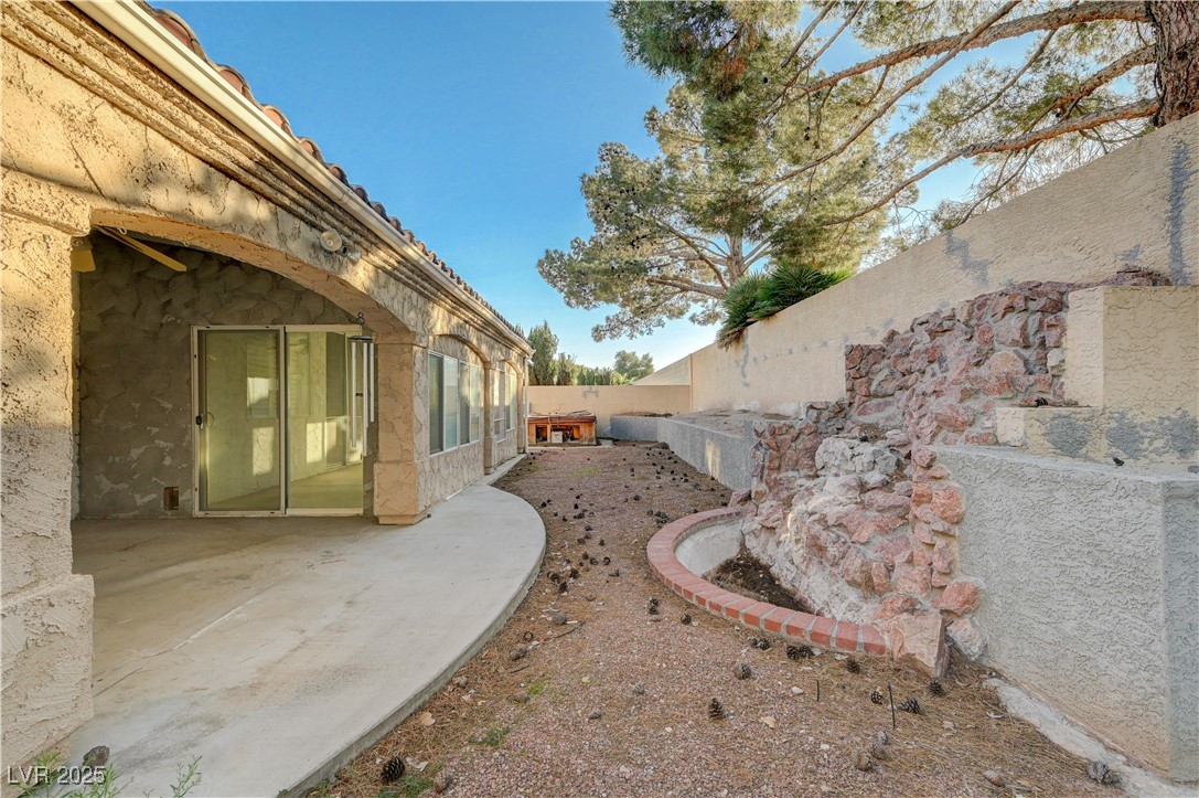 3205 Sterlingshire Drive