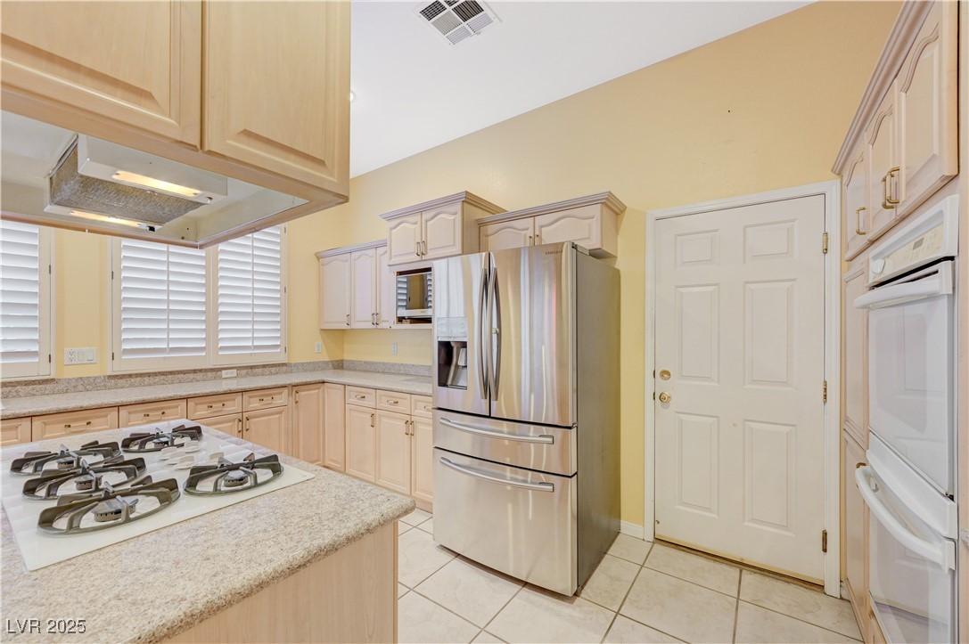 3205 Sterlingshire Drive