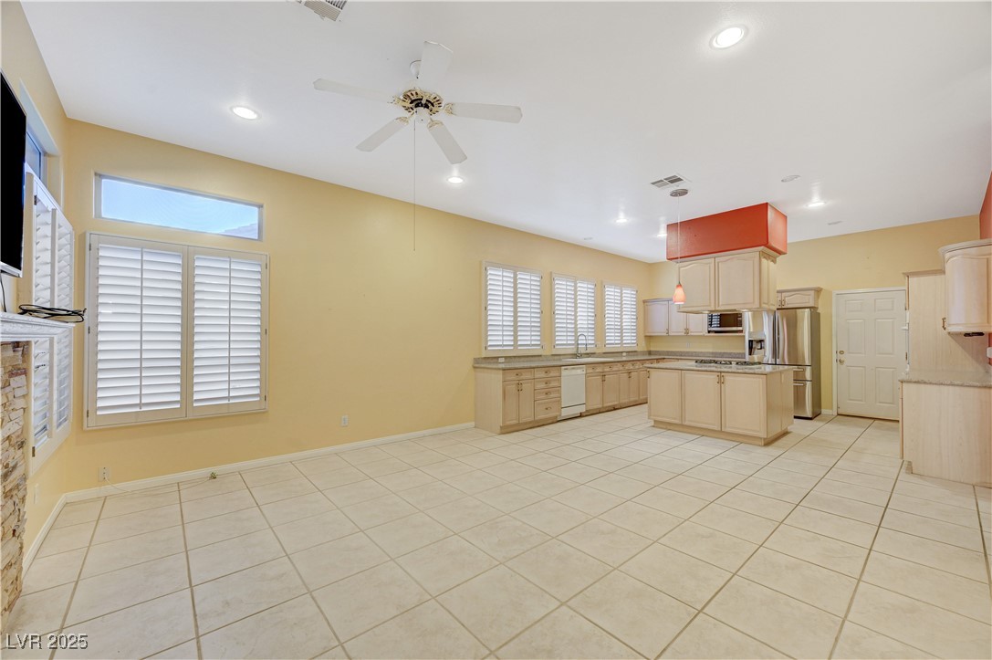 3205 Sterlingshire Drive