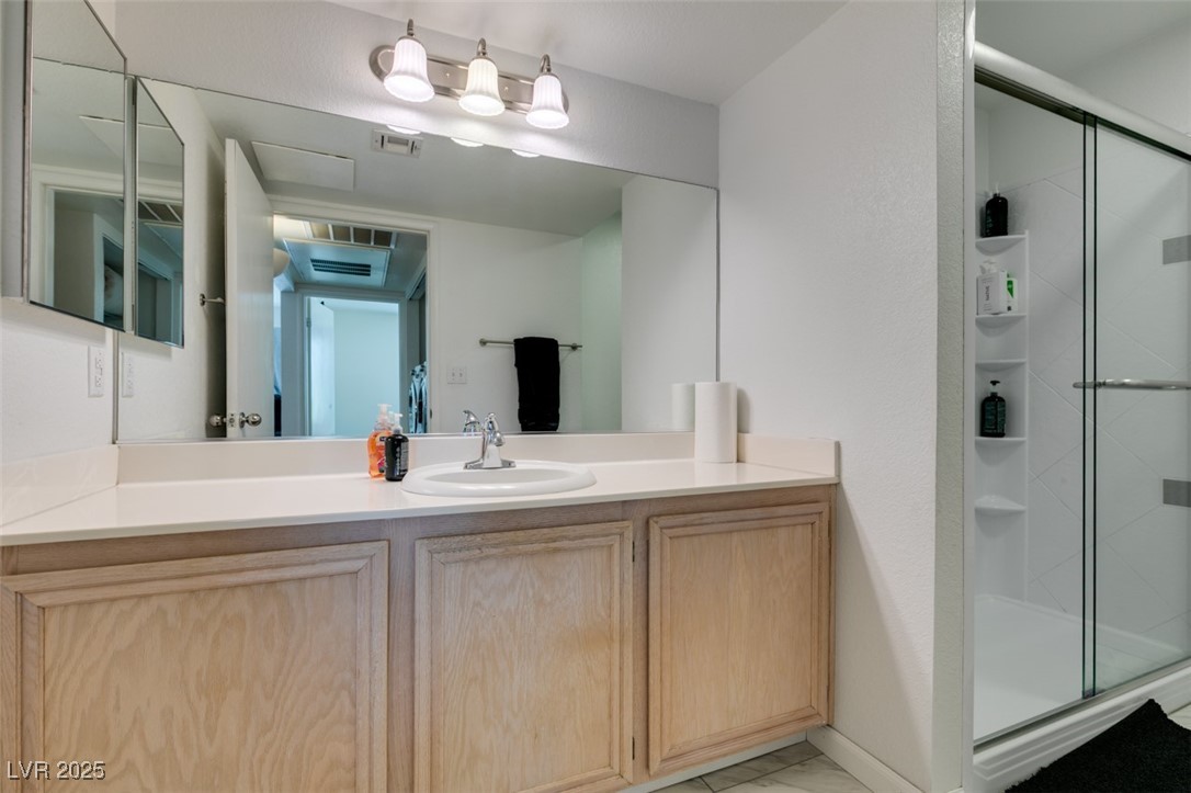 1901 Villa Palms Court 103