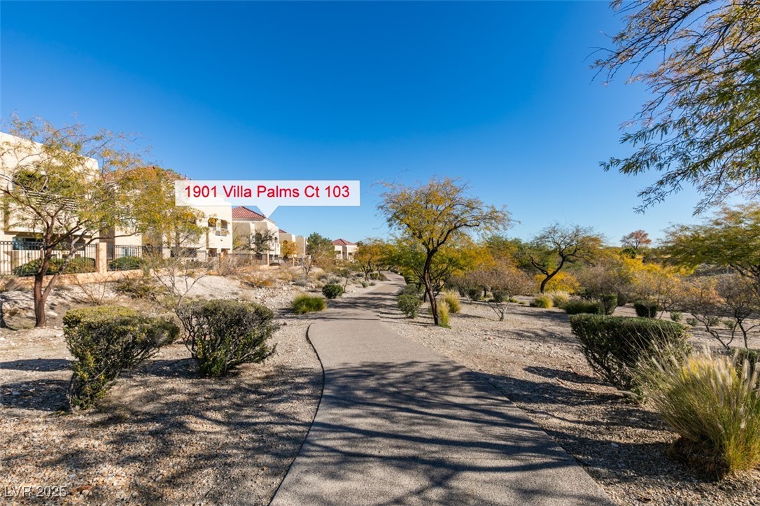 1901 Villa Palms Court 103