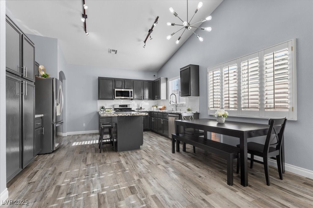 2117 Mission Peak Circle