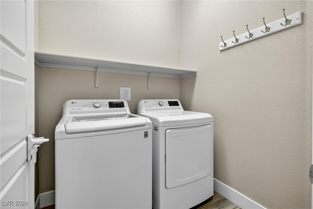 5996 Wellington Peak Road