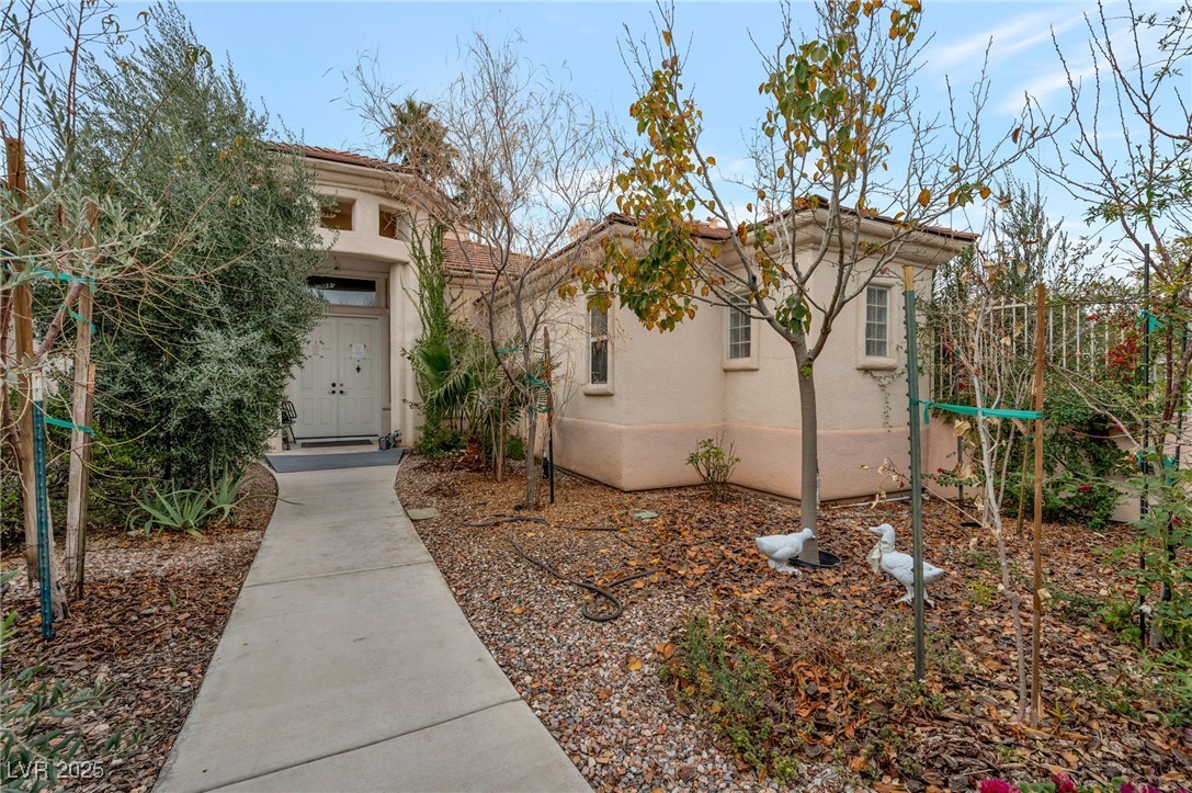 3813 Maverick Street