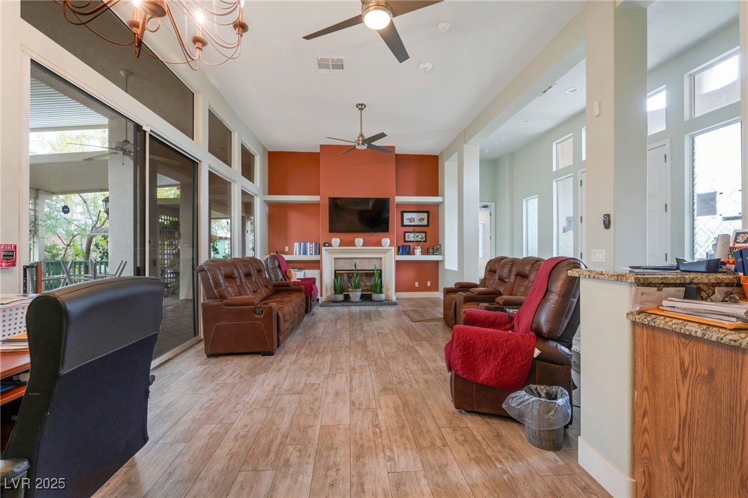 3813 Maverick Street