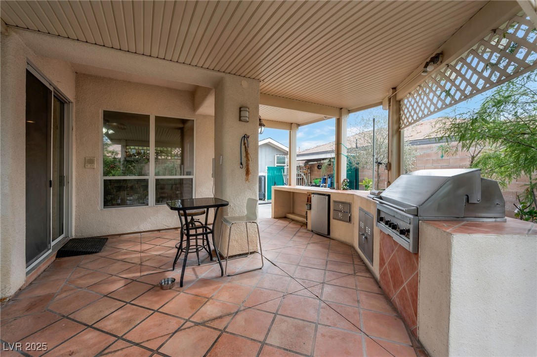 3813 Maverick Street