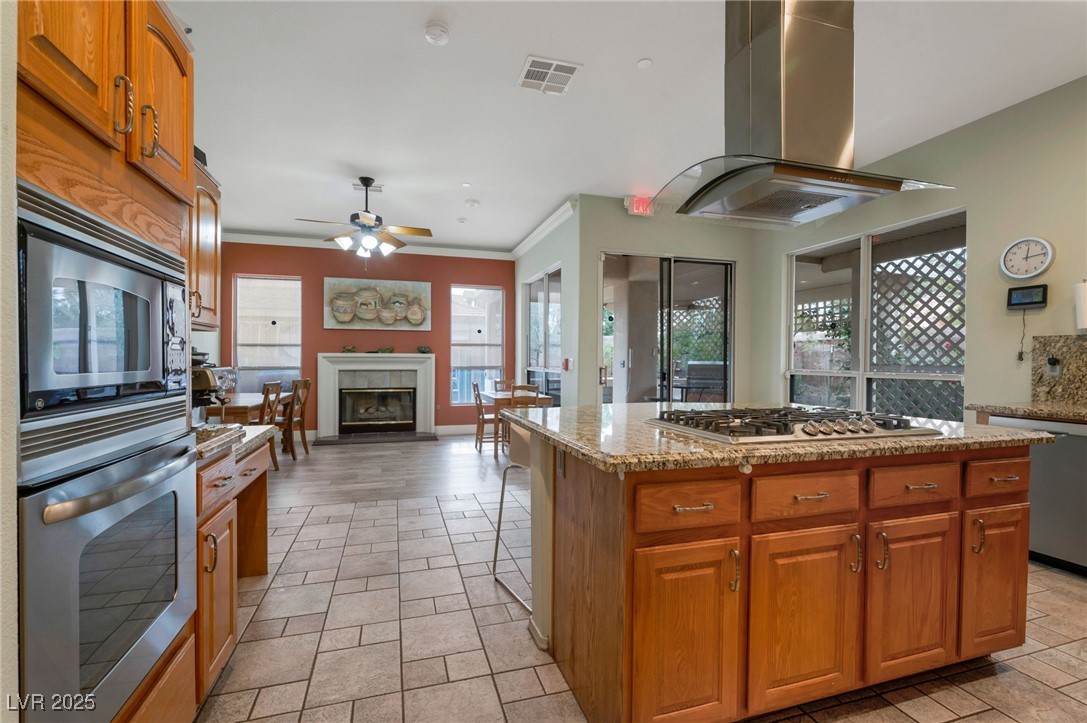 3813 Maverick Street