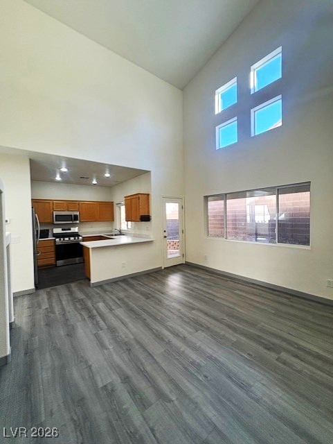 10413 Turning Leaf Avenue