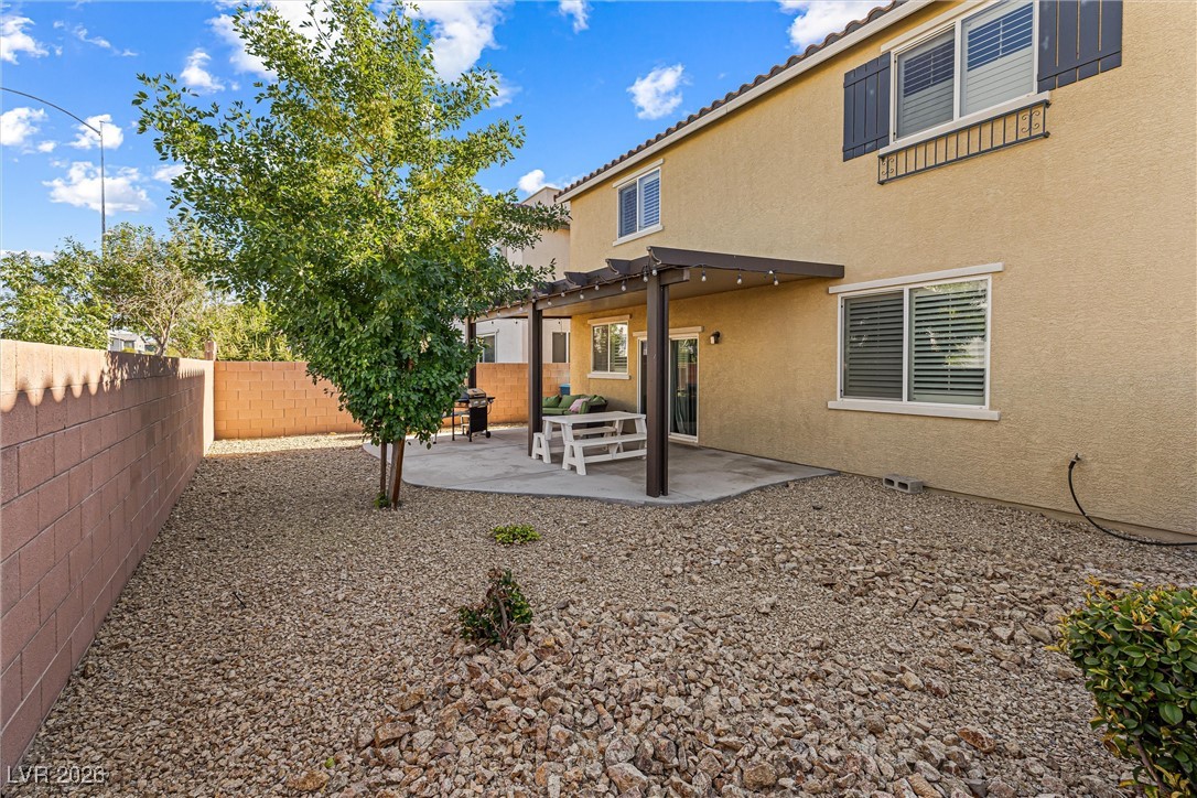 6426 Holland Hills Street