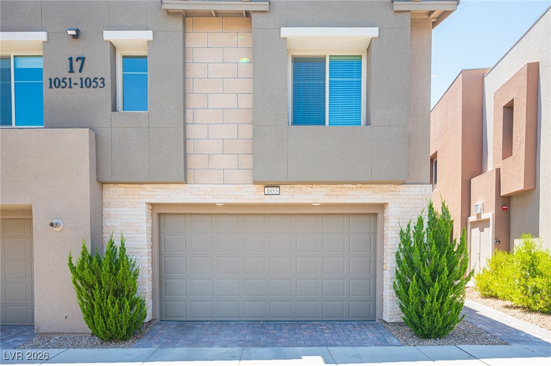 600 North Carriage Hill Drive 1053