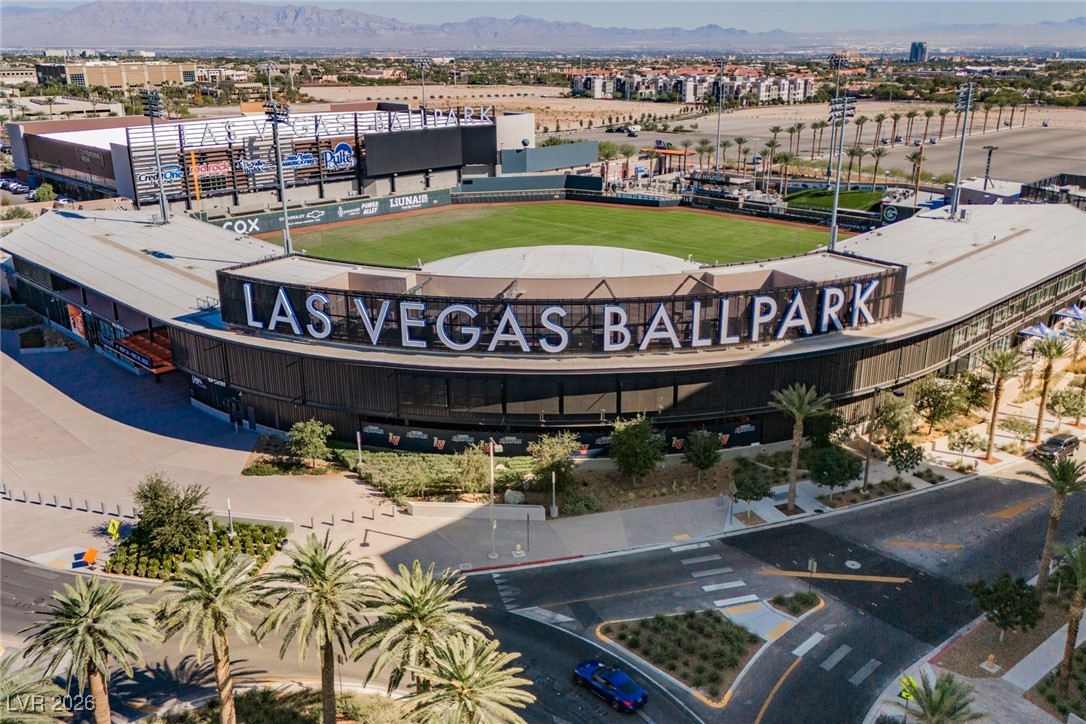 600 North Carriage Hill Drive 1053