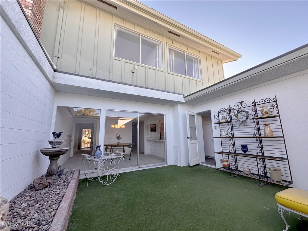 3004 El Camino Avenue