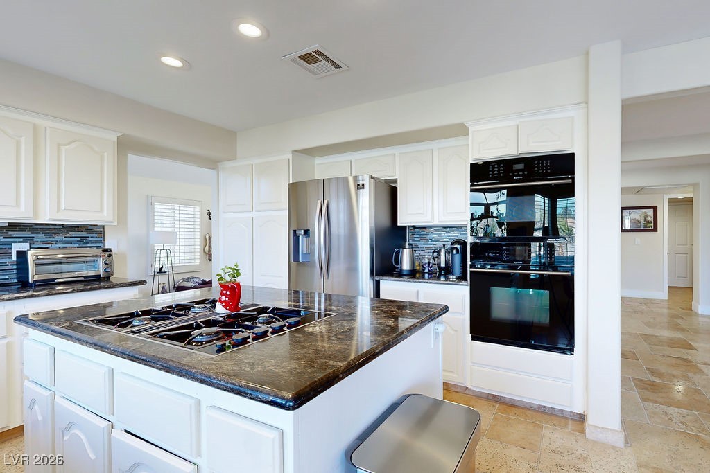 5260 Drifting Dunes Drive