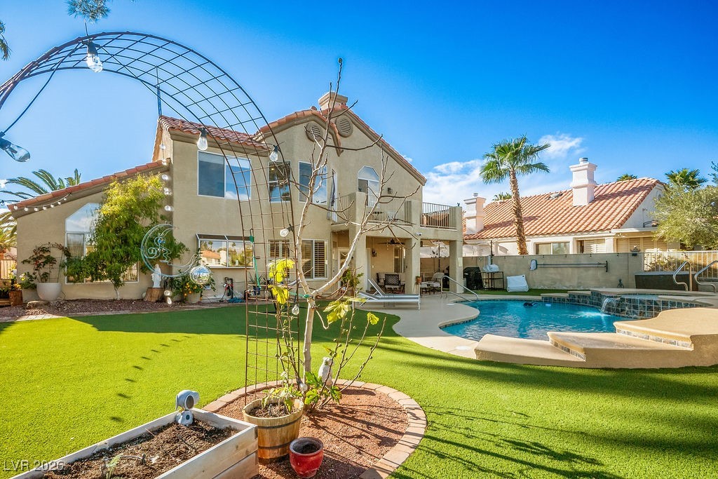 5260 Drifting Dunes Drive