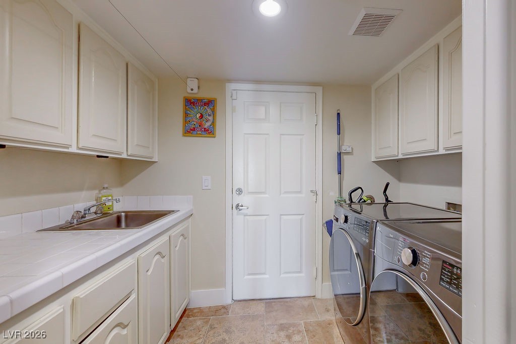 5260 Drifting Dunes Drive