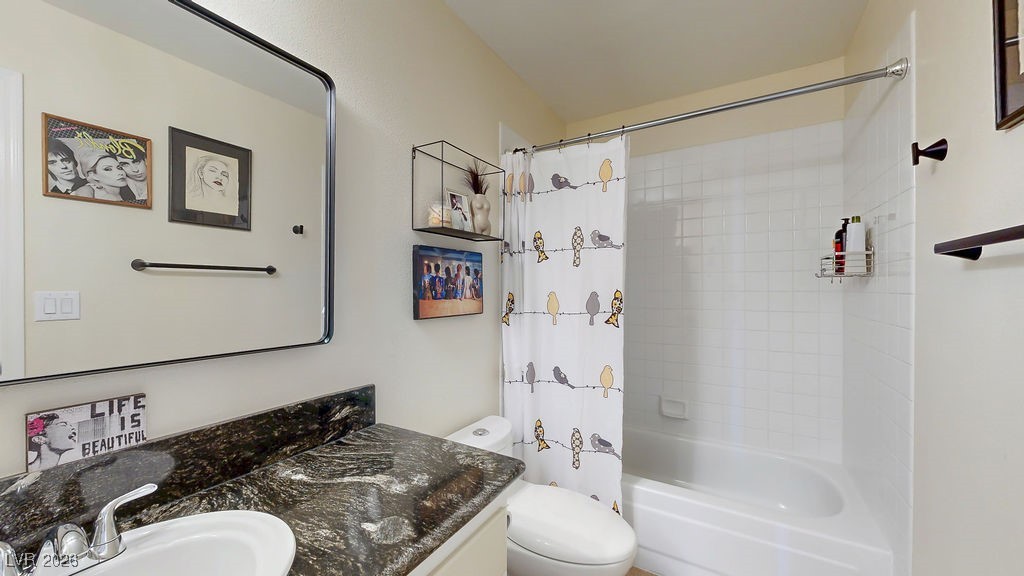 5260 Drifting Dunes Drive