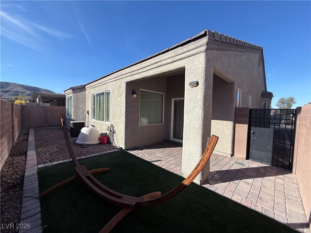 9817 Fiesta Rose Avenue