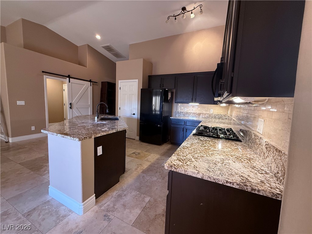 9817 Fiesta Rose Avenue