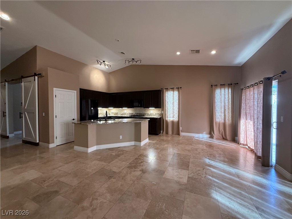 9817 Fiesta Rose Avenue
