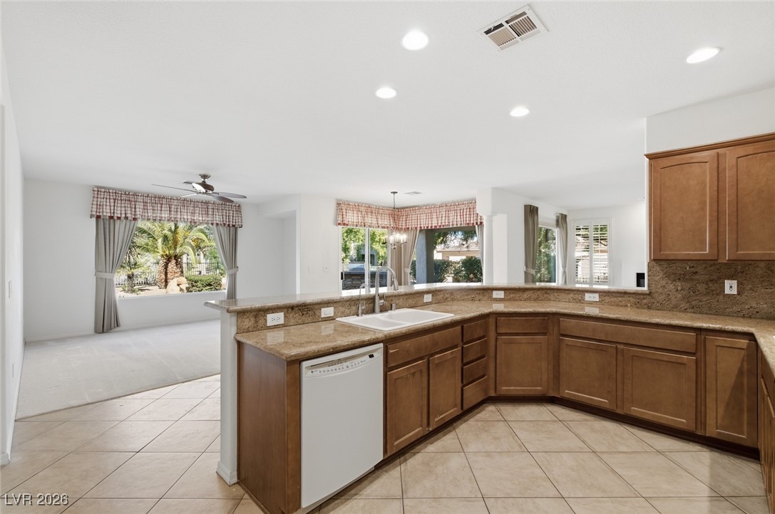 10356 Luna Magico Avenue