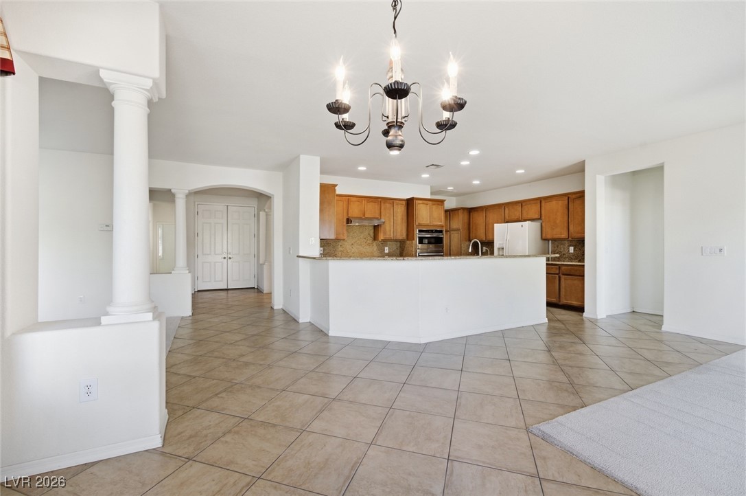 10356 Luna Magico Avenue