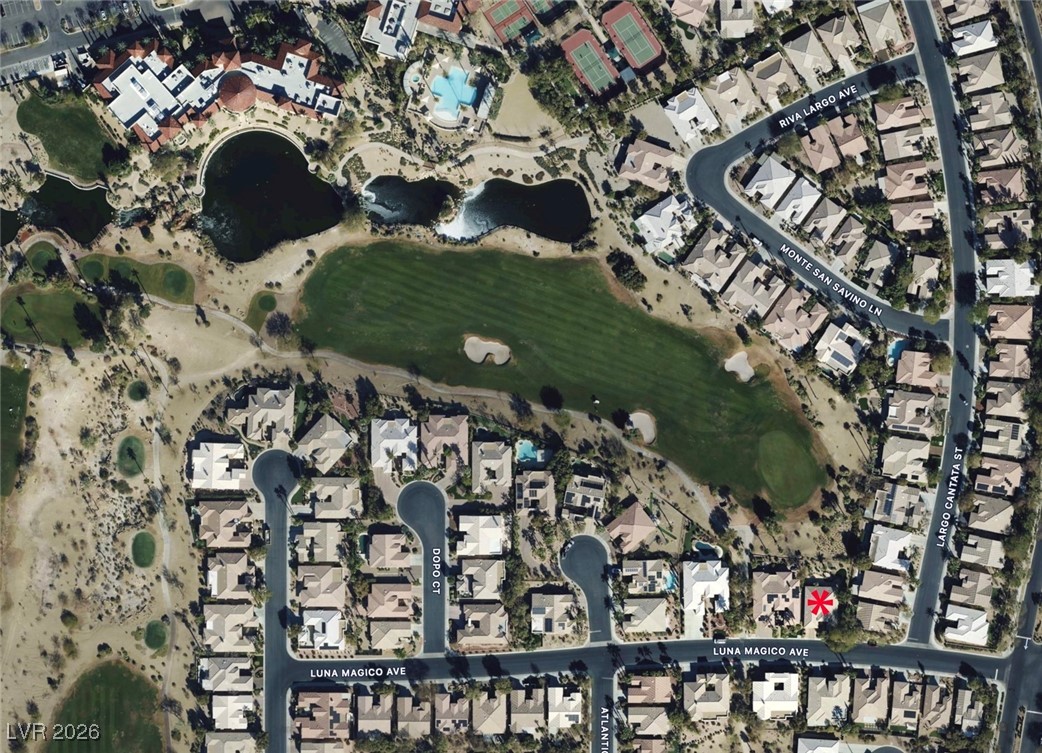 10356 Luna Magico Avenue