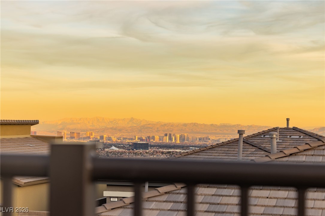 900 Carlton Terrace Lane