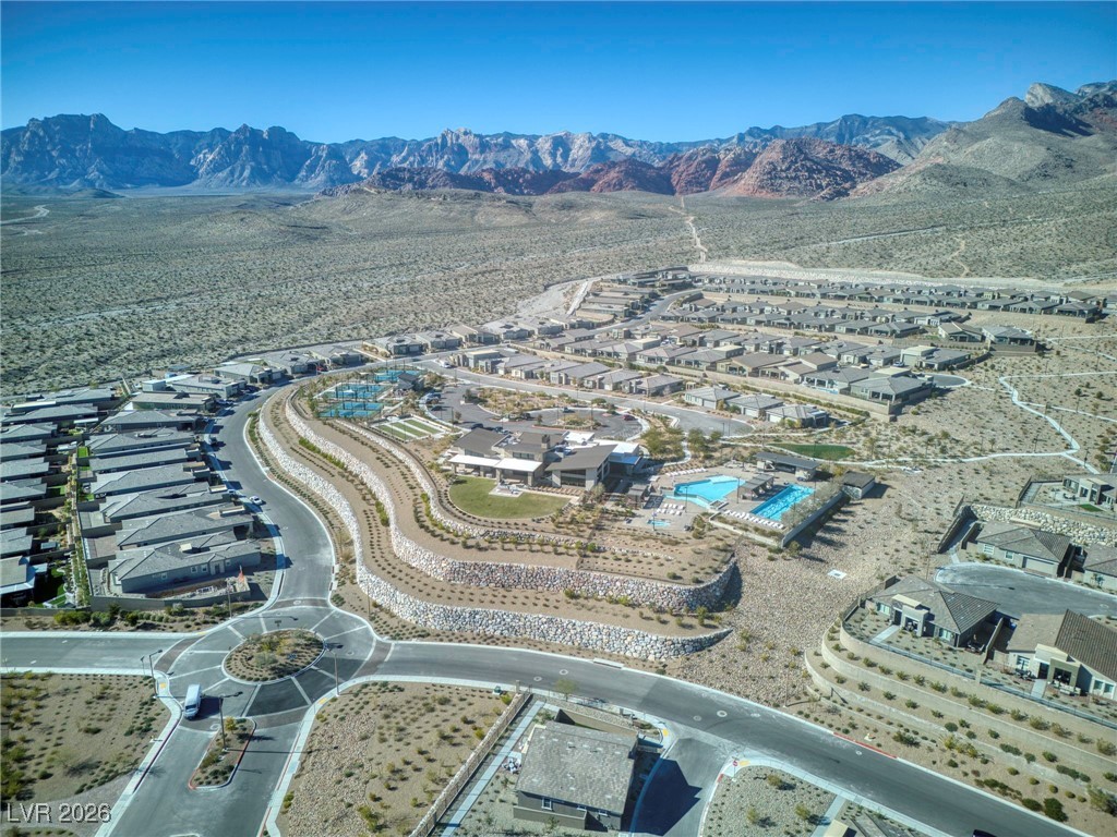 900 Carlton Terrace Lane