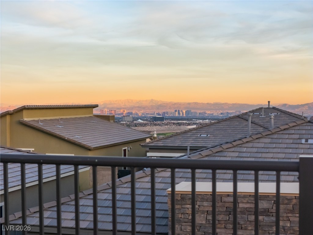 900 Carlton Terrace Lane