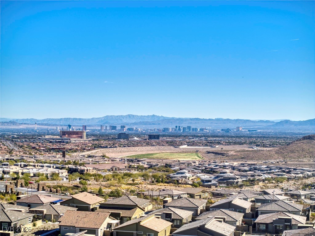 900 Carlton Terrace Lane